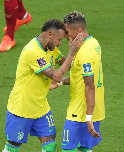 巴西vs塞尔维亚世界杯内马尔表现